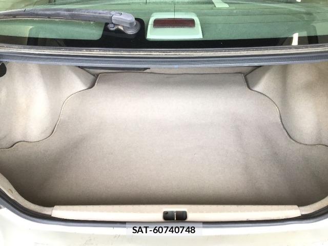 Toyota PREMIO 2003 8911168-7