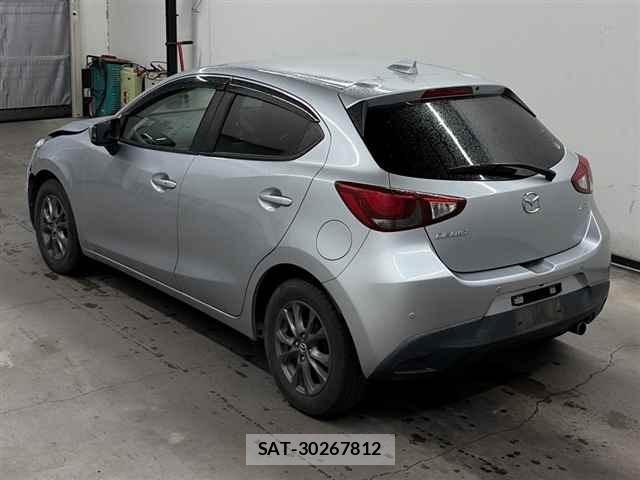 Mazda DEMIO 2018 8807443-1