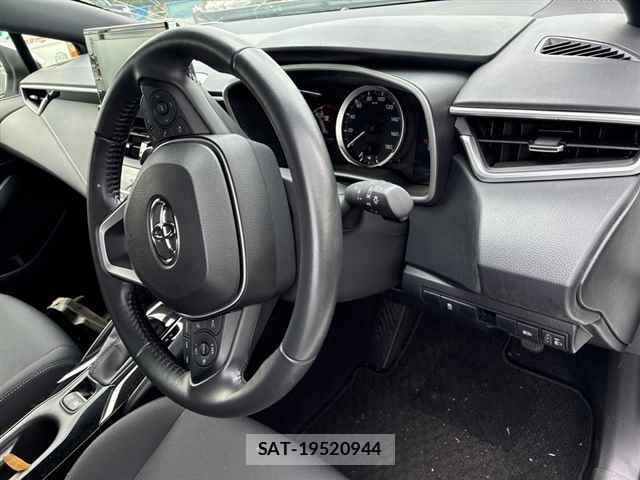 Toyota COROLLA SPORT 2021 8688520-3