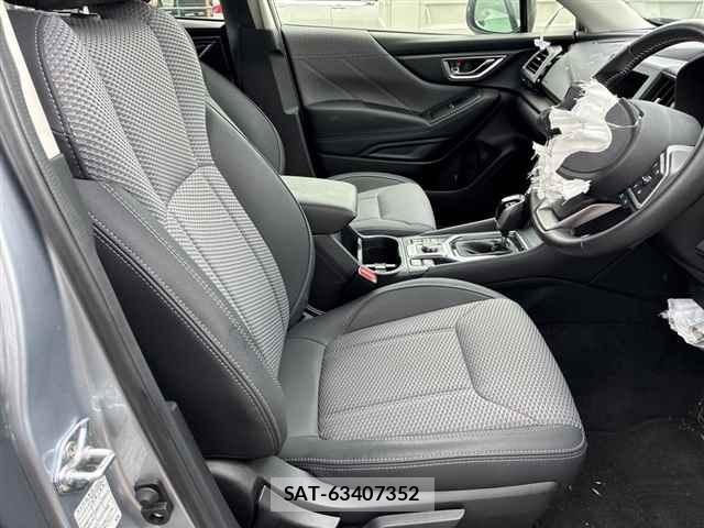 Subaru FORESTER 2025 8689445-7