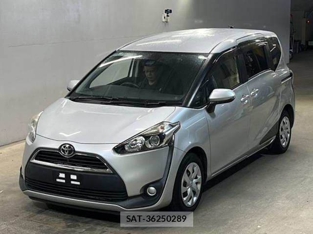 Toyota SIENTA 2017 8953278-0