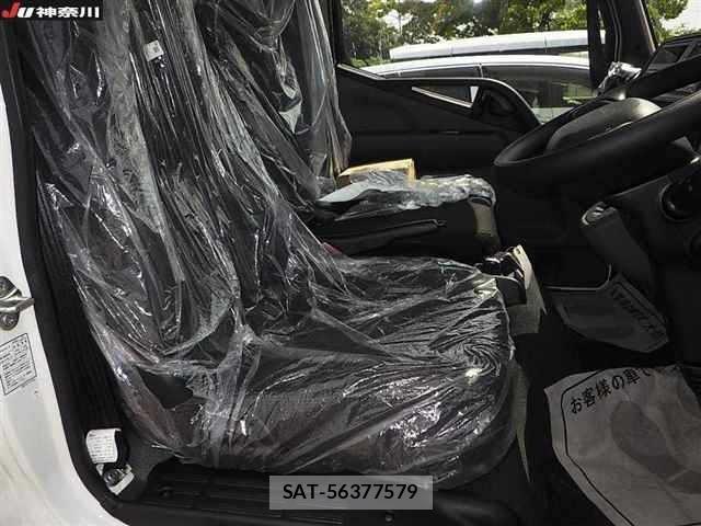Mitsubishi CANTER 2026 8643154-8
