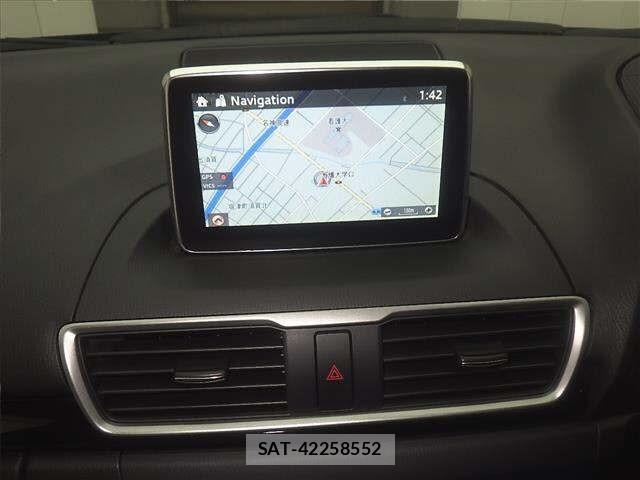 Mazda AXELA 2014 8719016-6
