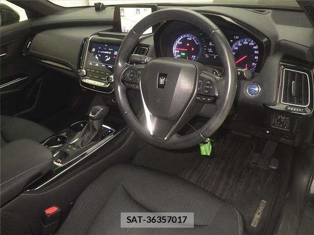 Toyota CROWN 2019 8734630-3