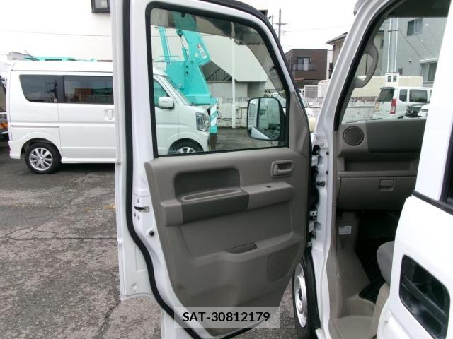 Suzuki EVERY 2011 8928184-11