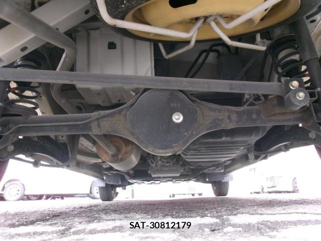 Suzuki EVERY 2011 8928184-15
