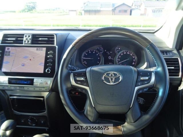 Toyota LAND CRUISER PRADO 2023 8692356-16