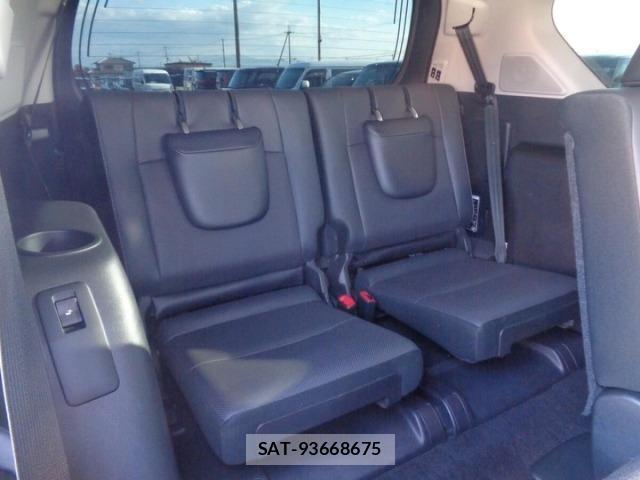 Toyota LAND CRUISER PRADO 2023 8692356-25