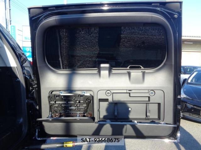 Toyota LAND CRUISER PRADO 2023 8692356-26