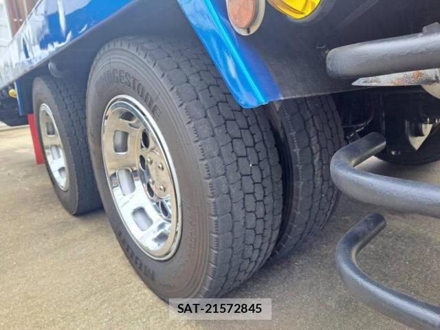 Isuzu GIGA 2004 8937075-7