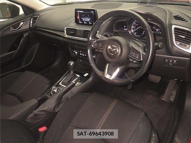 Mazda AXELA 2016 8678437-3