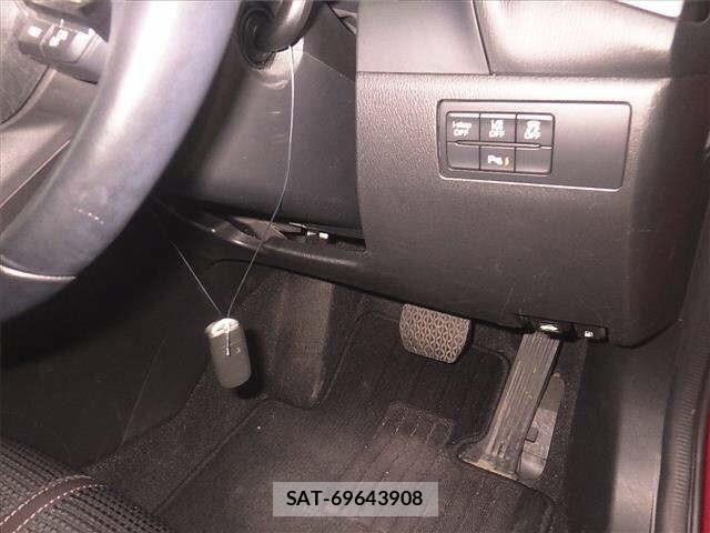 Mazda AXELA 2016 8678437-8