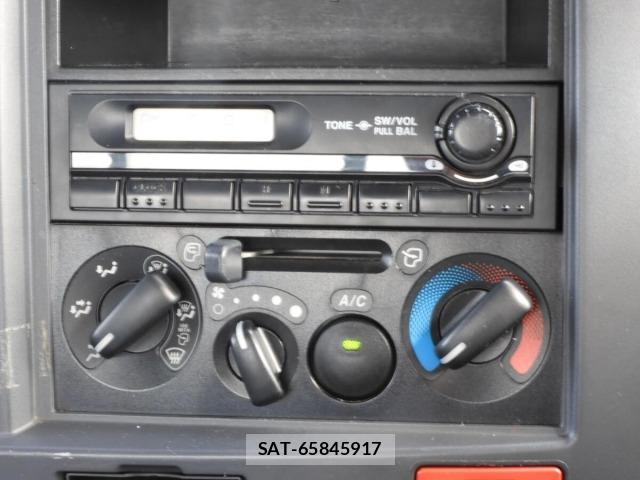 Mazda TITAN 2014 8927547-11