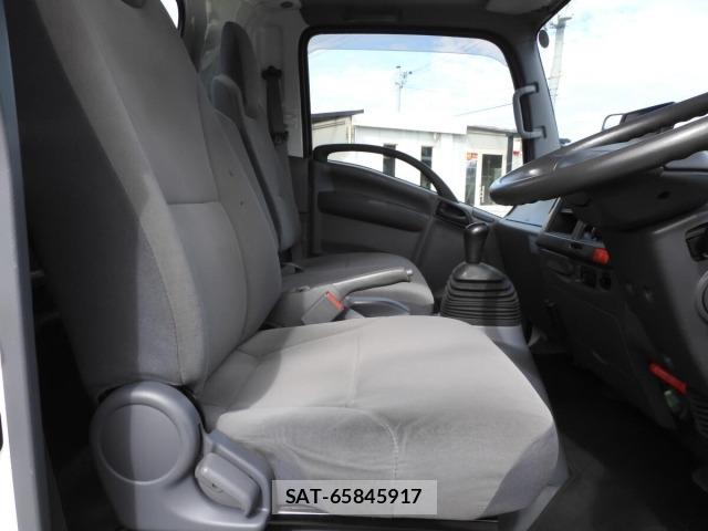 Mazda TITAN 2014 8927547-8