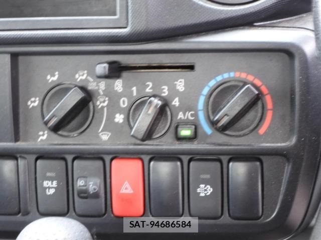 Toyota TOYOACE 2018 8895805-12