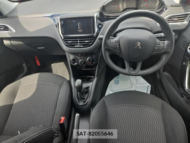 Peugeot 208 2017 8684280-2
