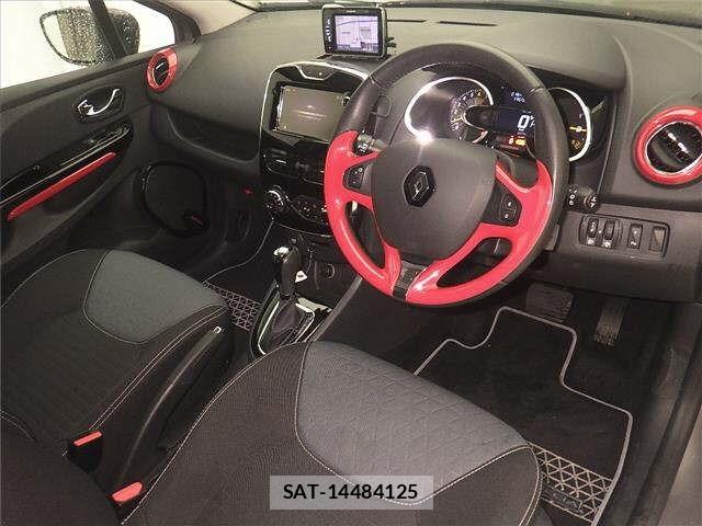 Renault LUTECIA 2015 8822459-3
