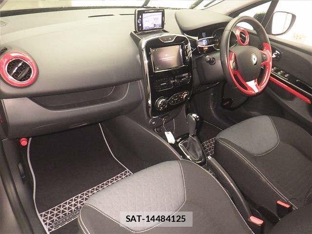 Renault LUTECIA 2015 8822459-4