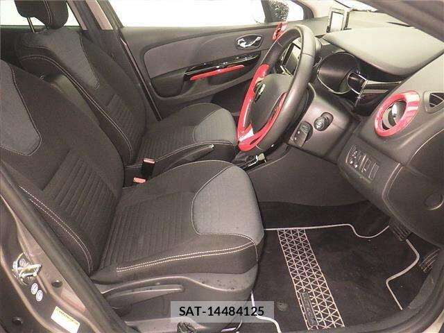 Renault LUTECIA 2015 8822459-5