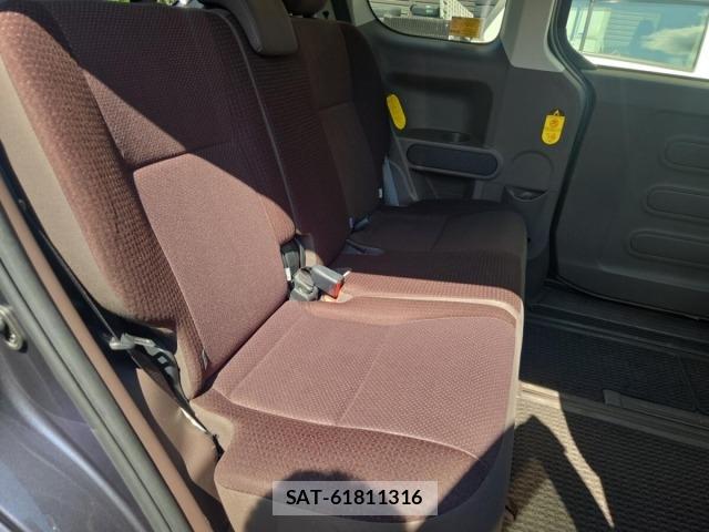 Toyota SPADE 2012 8917380-5