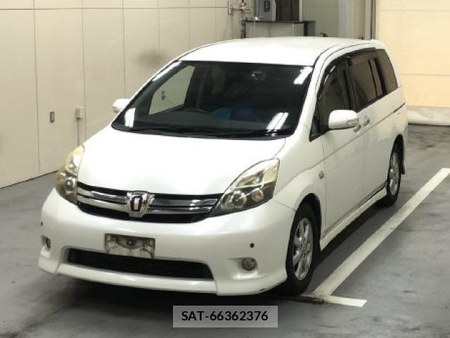 Toyota ISIS 2012 8685387-2