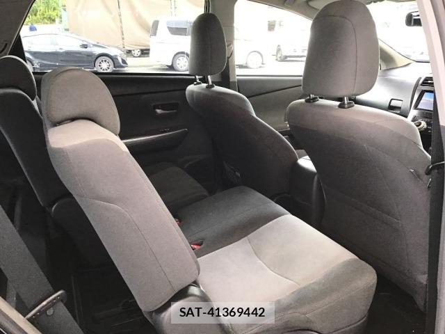 Toyota PRIUS 2013 8680697-6
