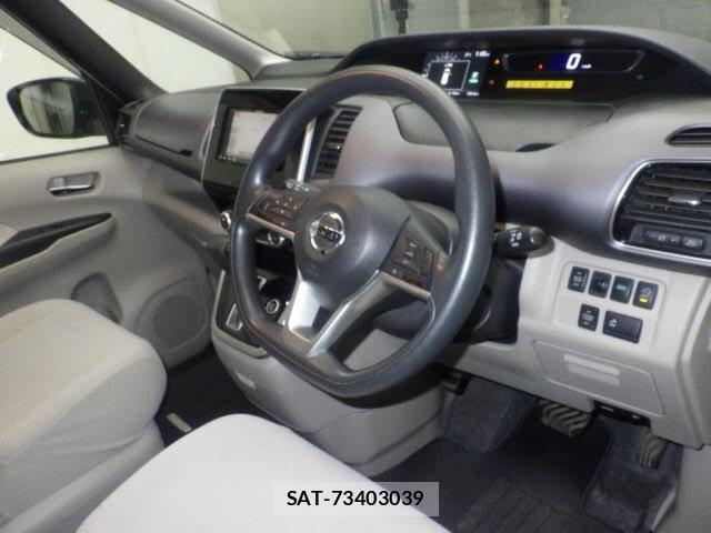 Nissan SERENA 2018 8920982-3