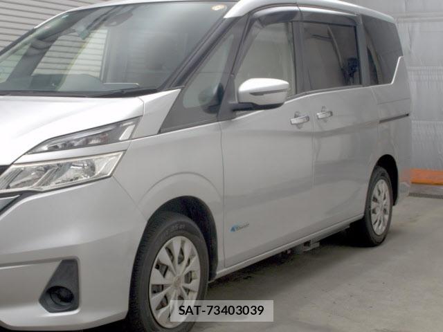 Nissan SERENA 2018 8920982-4