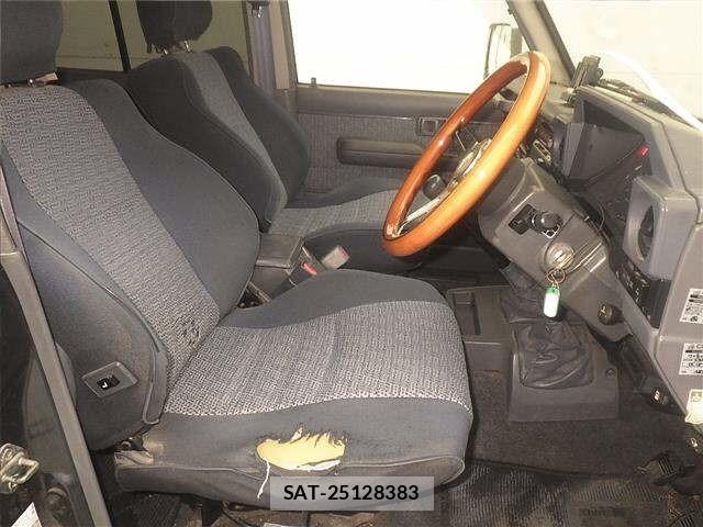 Toyota LAND CRUISER 1994 8811314-5