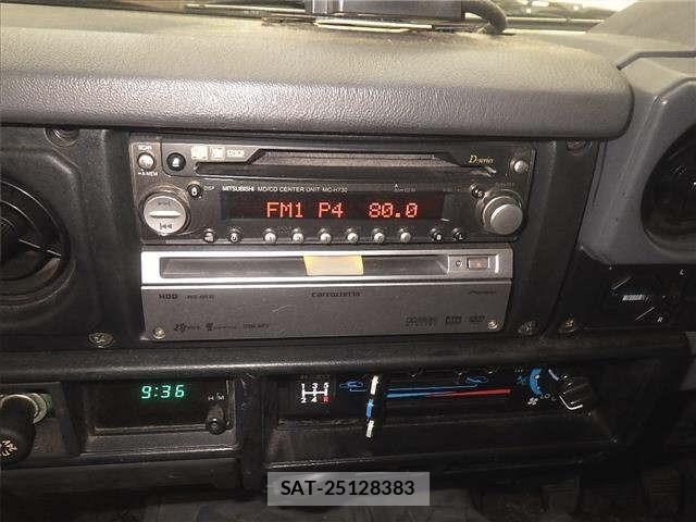Toyota LAND CRUISER 1994 8811314-6