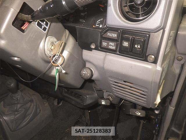 Toyota LAND CRUISER 1994 8811314-8