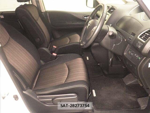 Nissan SERENA 2016 8717185-5
