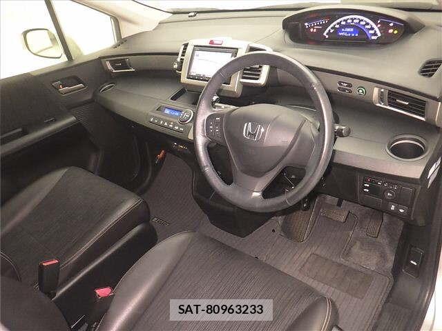 Honda FREED 2014 8716506-3