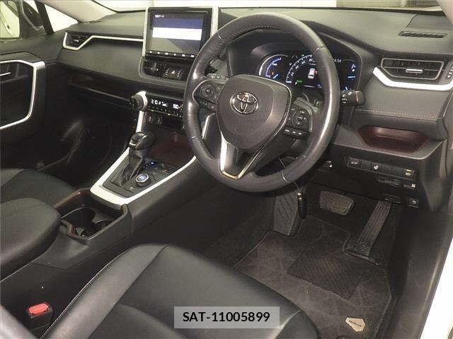 Toyota RAV4 2020 8680662-3
