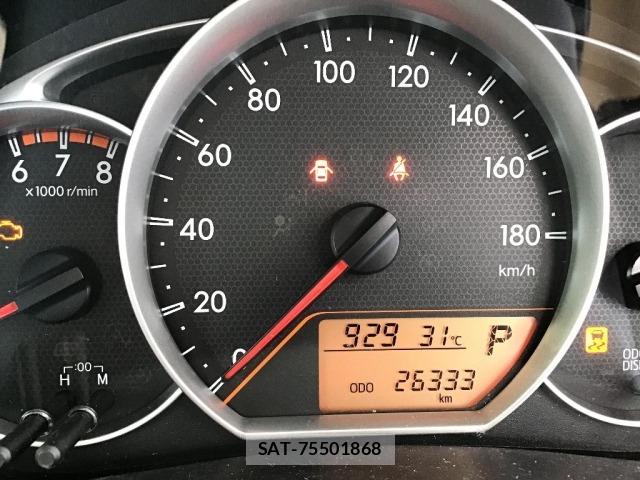 Toyota RACTIS 2015 8680711-8