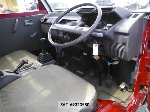 Suzuki CARRY TRUCK 1991 8679738-3
