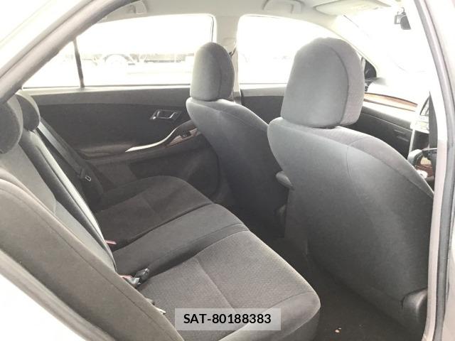 Toyota PREMIO 2016 8807498-6