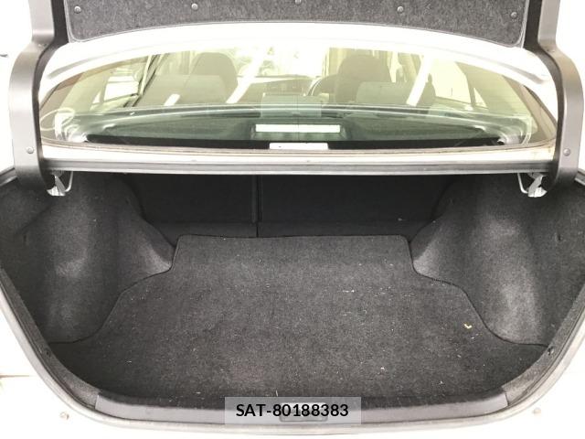 Toyota PREMIO 2016 8807498-7