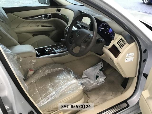 Nissan FUGA 2014 8851055-5
