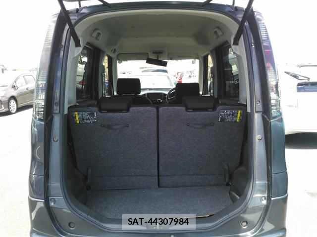 Nissan ROOX 2011 8685025-10