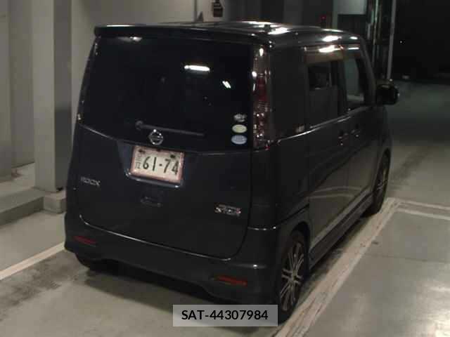 Nissan ROOX 2011 8685025-5