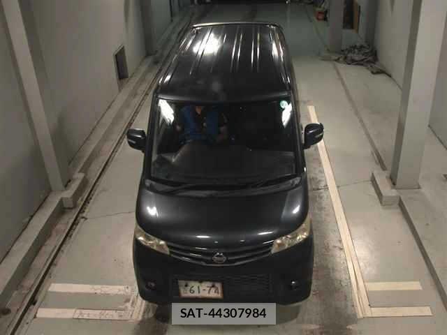 Nissan ROOX 2011 8685025-6
