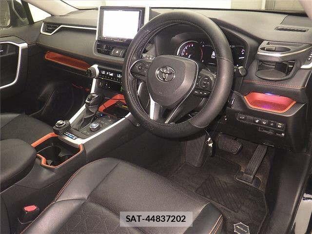 Toyota RAV4 2019 8680663-3