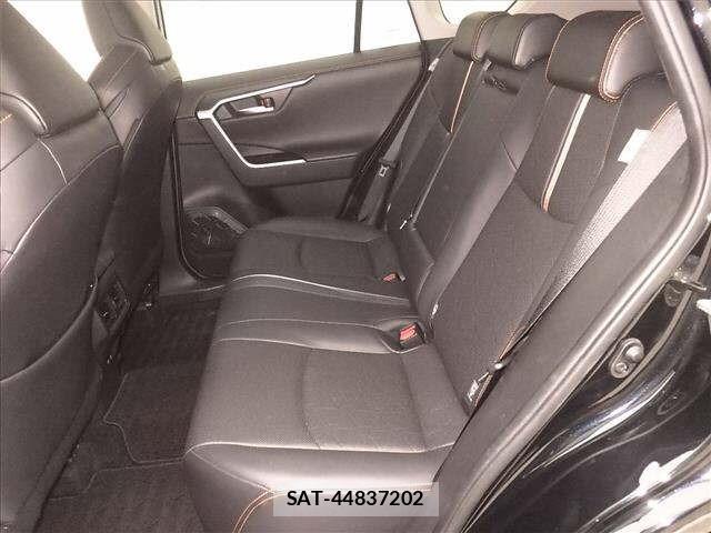 Toyota RAV4 2019 8680663-7