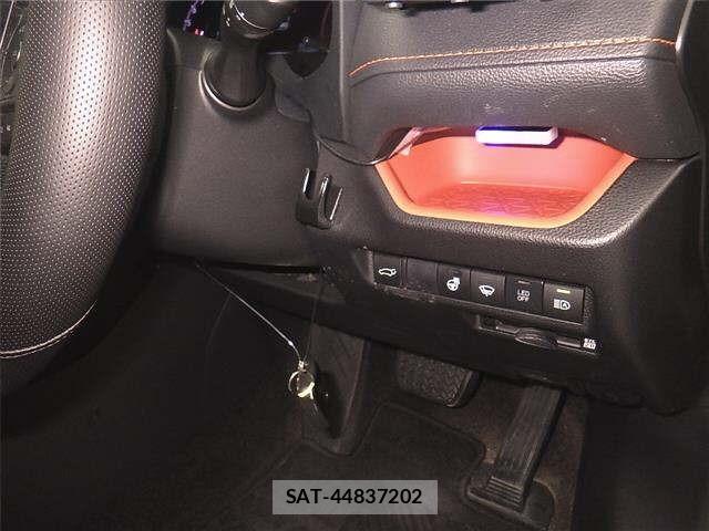 Toyota RAV4 2019 8680663-8