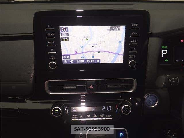 Toyota AQUA 2024 8949746-6