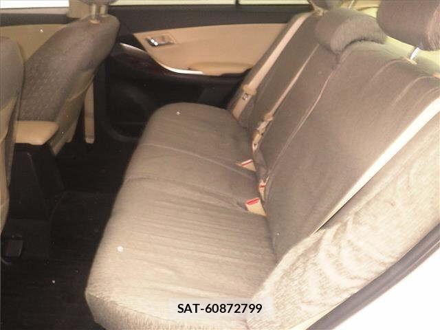 Toyota PREMIO 2017 8814859-7
