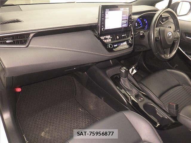 Toyota COROLLA TOURING 2020 8717218-4