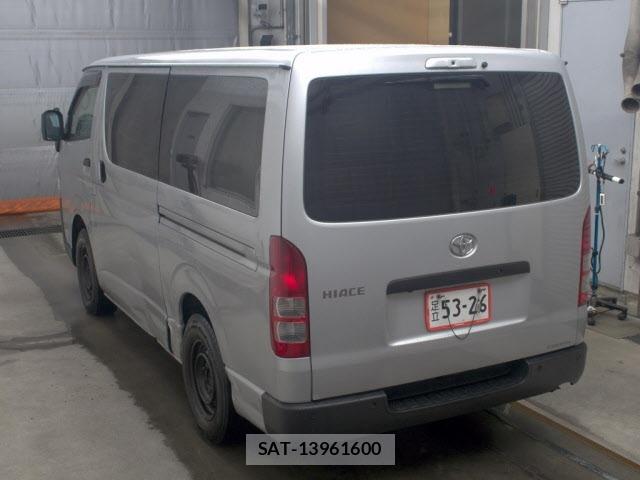 Toyota HIACE VAN 2021 8910155-1