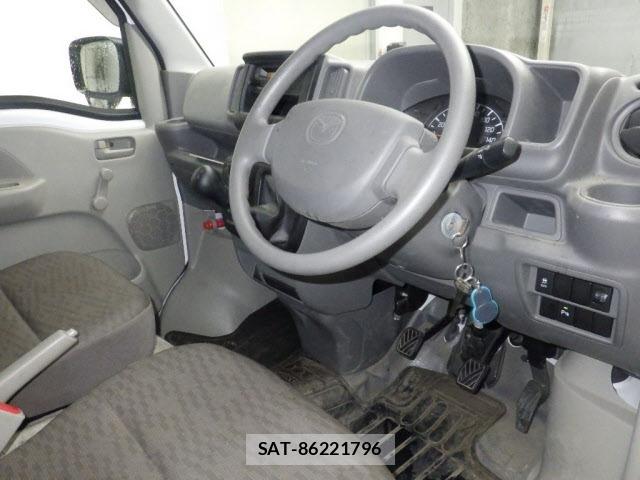 Mazda SCRUM VAN 2025 8777037-3